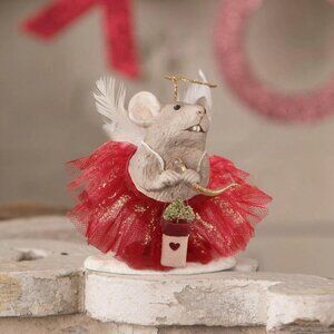 Valentine Pixie Mouse Figurine - Bethany Lowe Designs